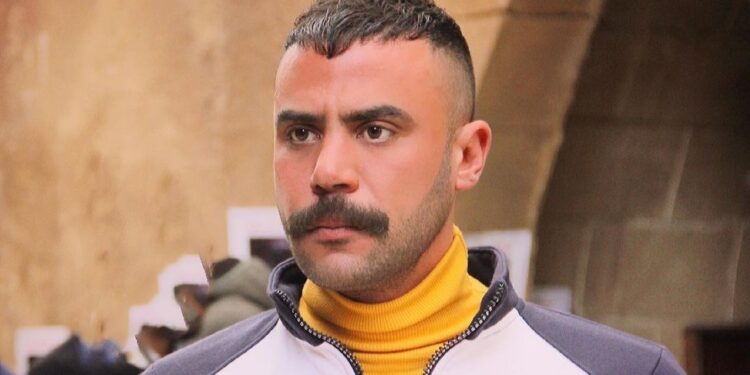 محمد إمام يعلن عن موعد عرض فيلمه الجديد عمهم