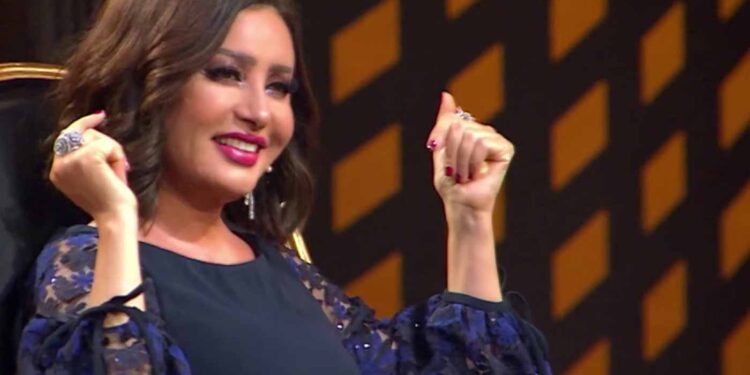 الفنانة لطيفة : سعيدة بتقديم قصيدة “حلم”للمبدع حسين السيد
