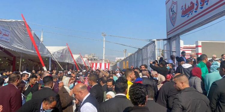 مشادة بين أنصار مرتضى منصور وأحمد سليمان في انتخابات الزمالك