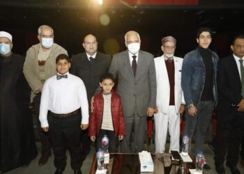 محافظ الجيزة يكرم ١٢٠ متسابقاً من حفظة القرآن الكريم
