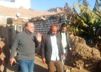 بنطاق 5 مراكز مستهدفة .. محافظ المنيا يتابع مشروعات “حياة كريمة “