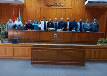 ندوة تعريفية بجائزة مصر للتميز الحكومي 2022 بأسيوط