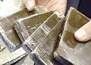 سقوط 3 أشخاص متهمين بتوزيع الحشيش بإستخدام توك توك في حلوان