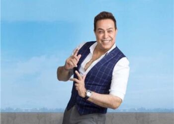 على غرار عمرو دياب.. حكيم يحذف صور صفحتة الرسمية