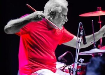 صالون الأوبرا الثقافي يحتفي برائد موسيقى الجاز يحيي خليل