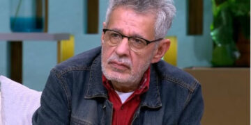 تعرف على تطورات الحالة الصحية للفنان زكي فطين عبدالوهاب