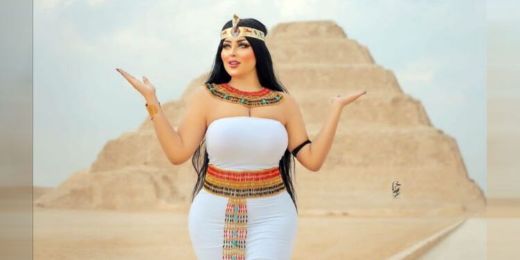 الموديل سلمى الشيمي تخوض تجربة التمثيل مع محمود الليثي