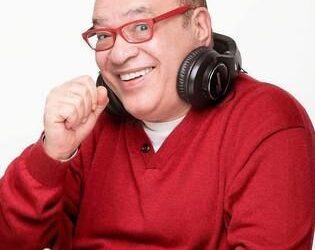 قبل مبارة المنتخب .. صلاح عبدالله : كلها كام ساعة ياجماعة وينتهي القلق