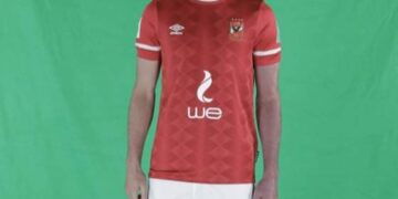 جلسة تصوير لخماسي الأهلي الدولي وموسيماني