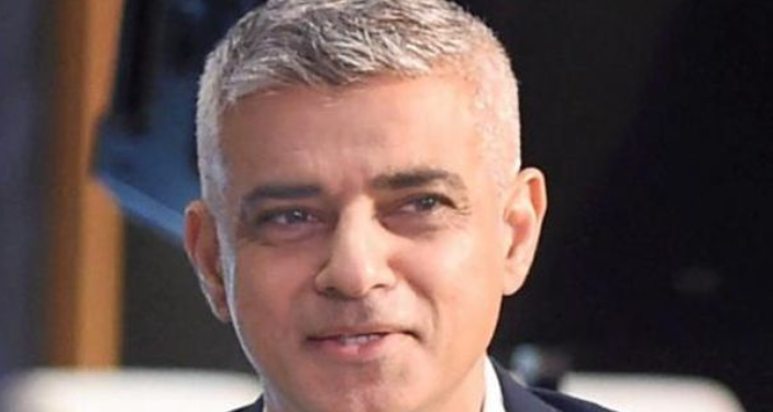 عمدة لندن يعلن عن زيادة فى أجرة مترو الأنفاق والحافلات