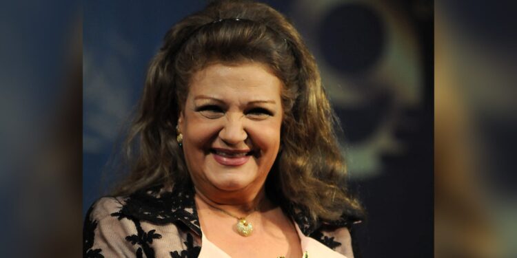 ميمي جمال: سمعت إن الفنانين بياخدوا ملايين