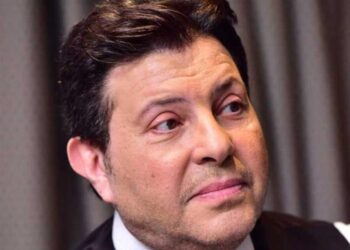 «محدش يعرف يمرجحني».. تفاصيل أزمة عمر كمال وهاني شاكر