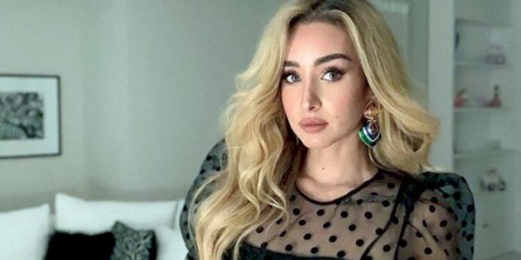 هنا الزاهد تشارك أحدث ظهور لها وتعلق “قلب أسود”