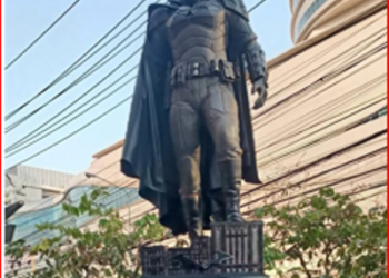 للترويج لمسلسله الجديد .. تمثال بالحجم الطبيعي لروبرت باتينسون