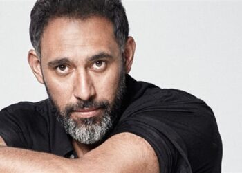 بدء عزاء والدة عمرو مصطفى بمسجد آل رشدان