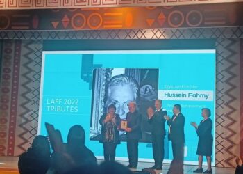 ابرز تصريحات حسين فهمي خلال تكريمه بمهرجان الاقصر