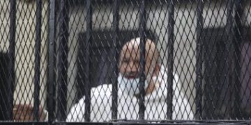 دفاع علاء حسانين للمحكمة: كان موجود بمؤتمر قبل ضبطه بساعات