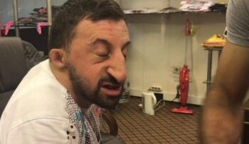 عصبية ..أبرز ما فعل كوكسال بابا خلال زيارته لمصر