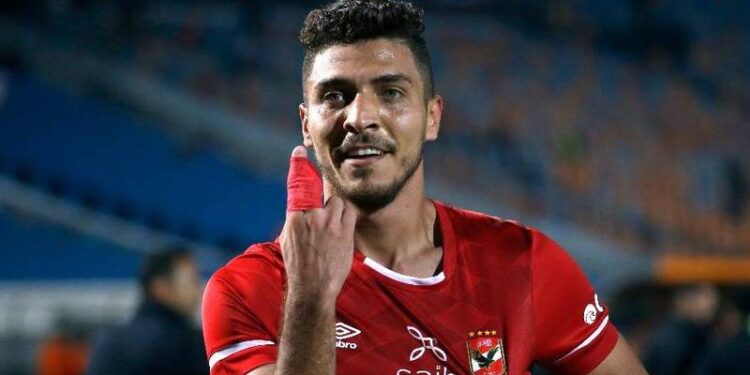 بعد غياب 65 يوما.. شريف يكسر صيامه التهديفي مع الأهلي بهدف في شباك فاركو