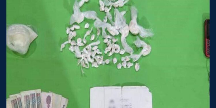 الداخلية تضبط 64 ديلر يبيعون مخدرات بمحيط المدارس