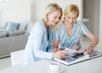 تخفيف الآلام بالحنين: مشاهدة الصور منذ الطفولة يقلل من إدراك الألم