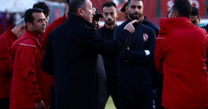 تفاصيل جلسة الخطيب مع نجوم الأهلي قبل مواجهة المريخ في دوري الأبطال