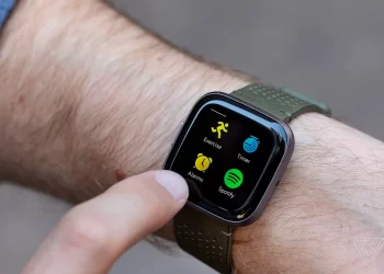 كيفية تشغيل الموسيقى على ساعتك الذكية