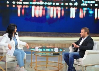 غدا رامي صبري ضيف برنامج منى الشاذلي .. تفاصيل
