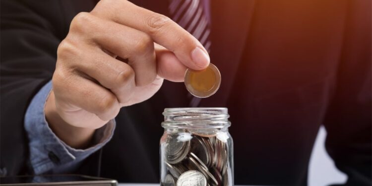 توفير الأموال.. أفضل 6 نصائح لادخار أموالك