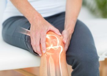 تعاني من آلام المفاصل؟ احذر 5 عادات الطعام وفقًا لخبراء التغذية