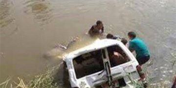 راجعين من فرح.. تفاصيل مصرع 5 شباب إثر سقوط سيارة داخل ترعة بالمنصورة