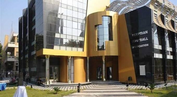 ثروت سويلم: اتحاد الكرة لا يعرف المجاملات.. وادعاءات تزوير عقد كهربا باطلة