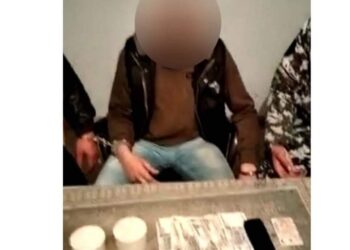 حبس تاجر مخدرات ضبط بحوزته هيروين في الساحل