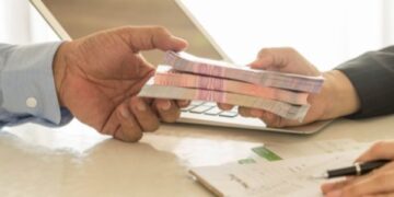 الإفتاء: الحصول على قرض بهدف تحسين المعيشة من المحرمات