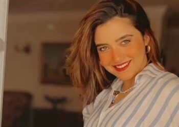 قصة البلوجر كنزي من الإحباط إلى النجومية على السوشيال ميديا.. فيديو