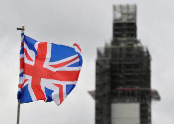 الحرب في أوكرانيا.. الخارجية البريطانية تطالب رعاياها بمغادرة روسيا