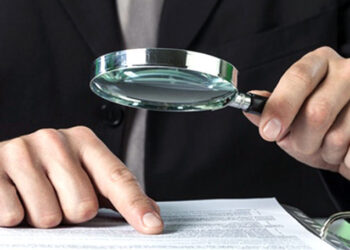 ضبط 3 أشخاص يزورون محررات رسمية في دمياط