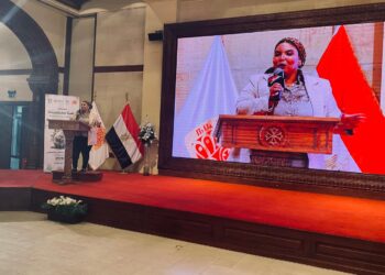 المركز الثقافي القبطي ومؤسسة تأثير يطلقون ندوة “أرضنا مستقبلنا” لمواجهة التصحر