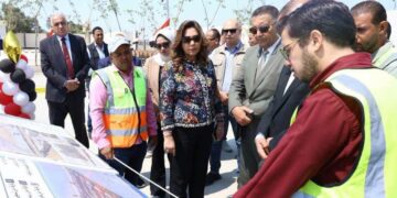 وزيرة التنمية المحلية وجانب من الافتتاح