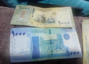 الجنيه السوداني يفقد توازنه.. الدولار عند 6400 جنيه في قفزة تاريخية