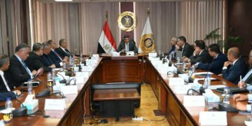 وزير الصناعة اتحاد الصناعات يبحثان سبل النهوض بالقطاع وزيادة الصادرات