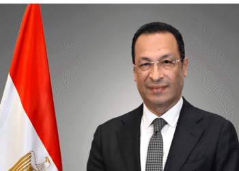وزير الاتصالات المهندس رأفت هندى