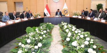 خالد هاشم وزير الصناعة