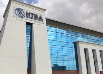 إحالة شركات المحمول الأربع للنيابة لهذا السبب
