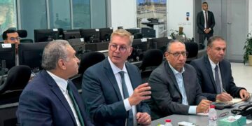 وزير البترول يتابع من مركز التحكم انتظام إمدادات الغاز وتأمين احتياجات السوق