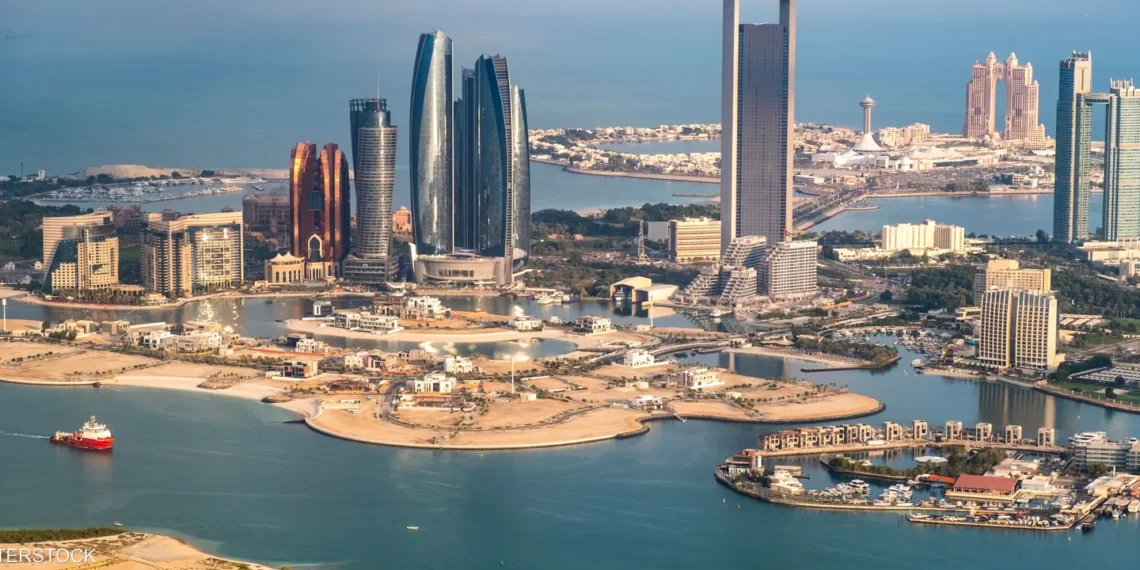 الإمارات تستقطب أكثر من مليون سائح روسي.. “رؤية” تكشف التفاصيل