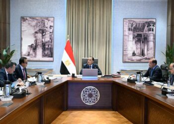 الدكتور مصطفى مدبولى وجانب من الاجتماع