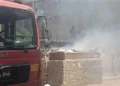 حريق داخل حوش منزل بساقلتة.. نفوق 5 رؤوس ماشية واحتراق كمية من التبن