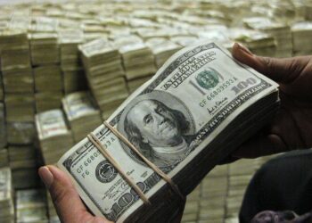 احتياطي مصر الأجنبي يواصل التحليق.. 57.2 مليار دولار بدعم قوي من الذهب | إنفوجراف