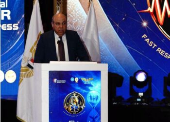 وزير الطيران المدنى وجانب من المؤتمر